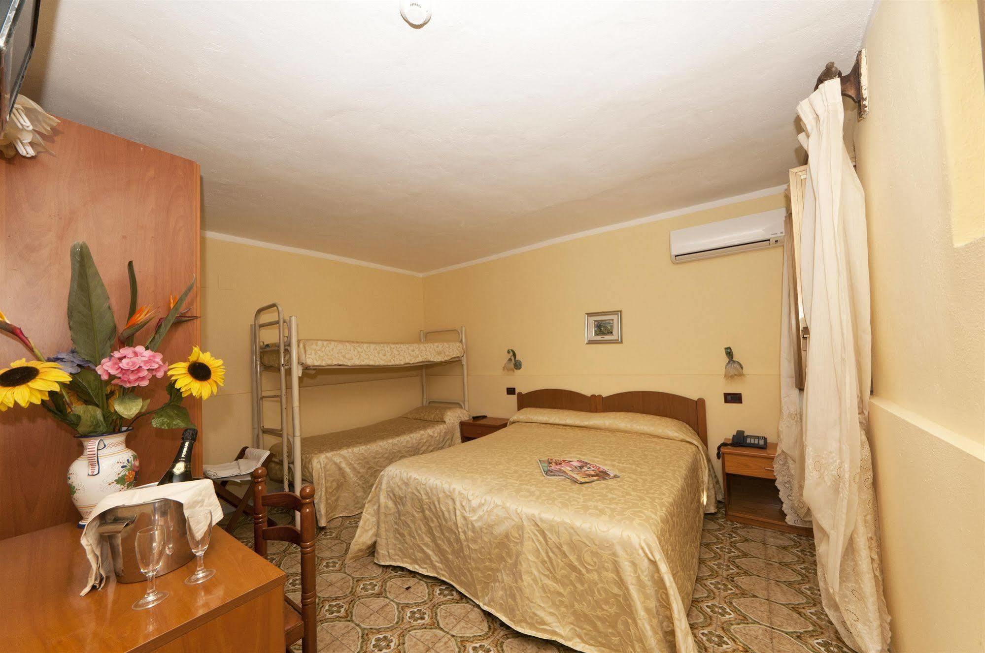 Hotel Villa Franca Forio di Ischia Eksteriør billede